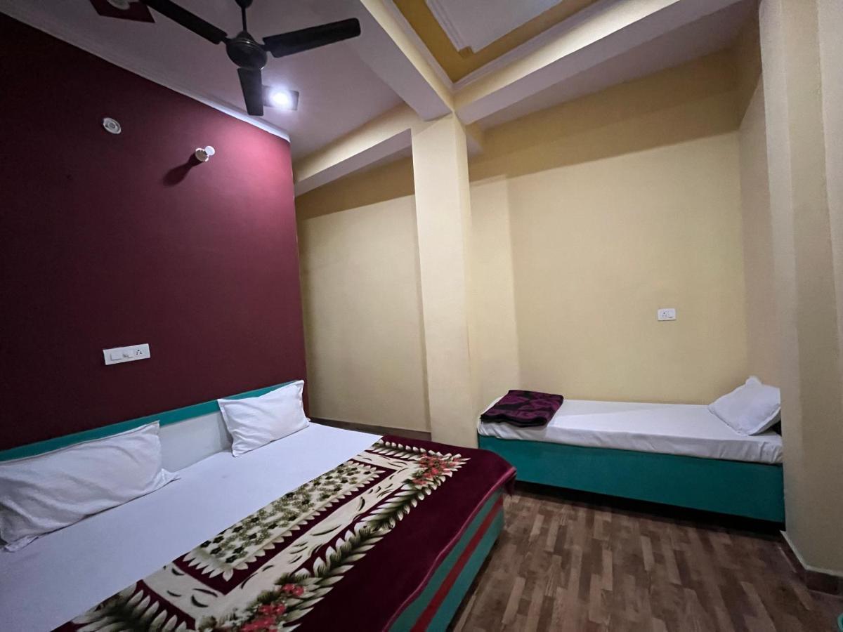 Girish Alay Home Stay Rudraprayāg Exterior foto